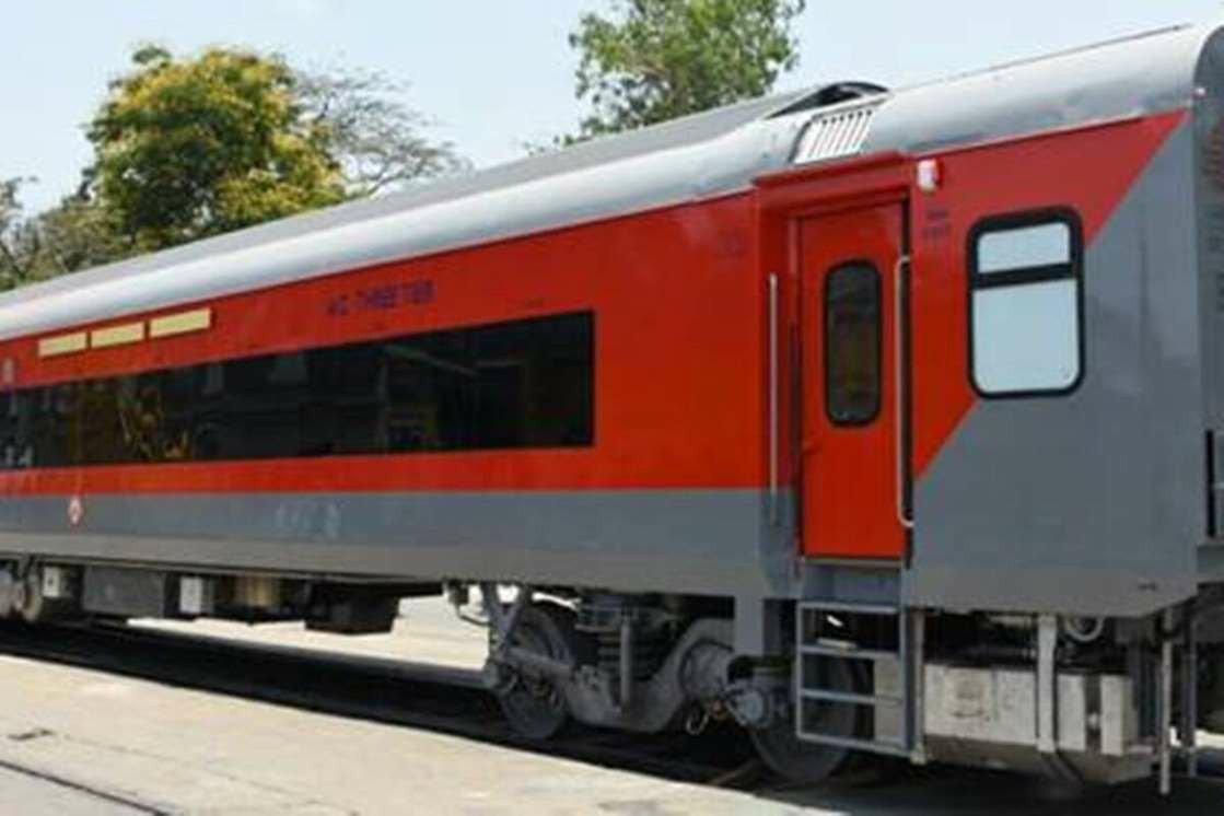 economy class AC three-tier coach