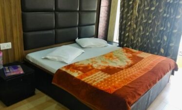 Hotel Krishna New Palace Katra Hotel devotional point