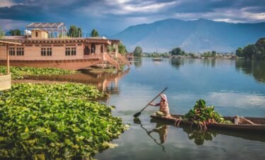 Kashmir Tour Package