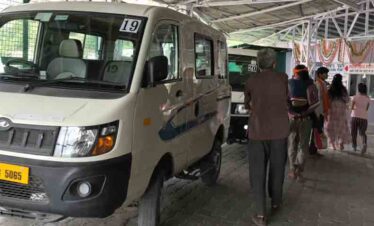 Vaishno Devi Battery car Online booking is so crucial for those devotees who aren't able to walk, physically disabled, senior citizen