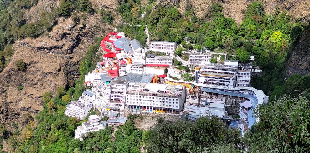 Vaishno Devi Tour Package with Helicopter