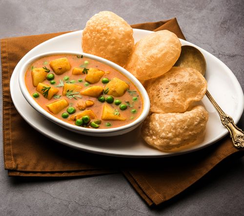 Best Aloo Puri in Rishikesh 3