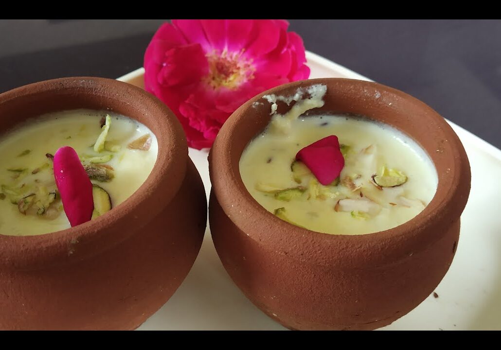 Best Lassi & Kulhar Wala Milk in Rishikesh – A Refreshing Experience for Devotees 82 Lassi Kulhar Wala Milk in Rishikesh3