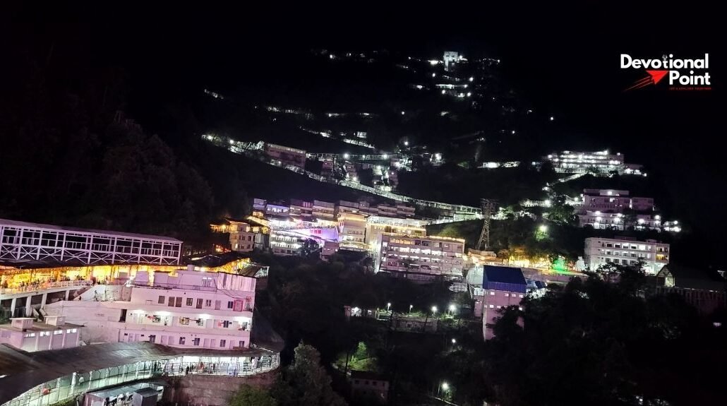 Vaishno Devi Old Cave vs New Cave: Differences, History & Darshan Guide 10 vaishno devi bhawan