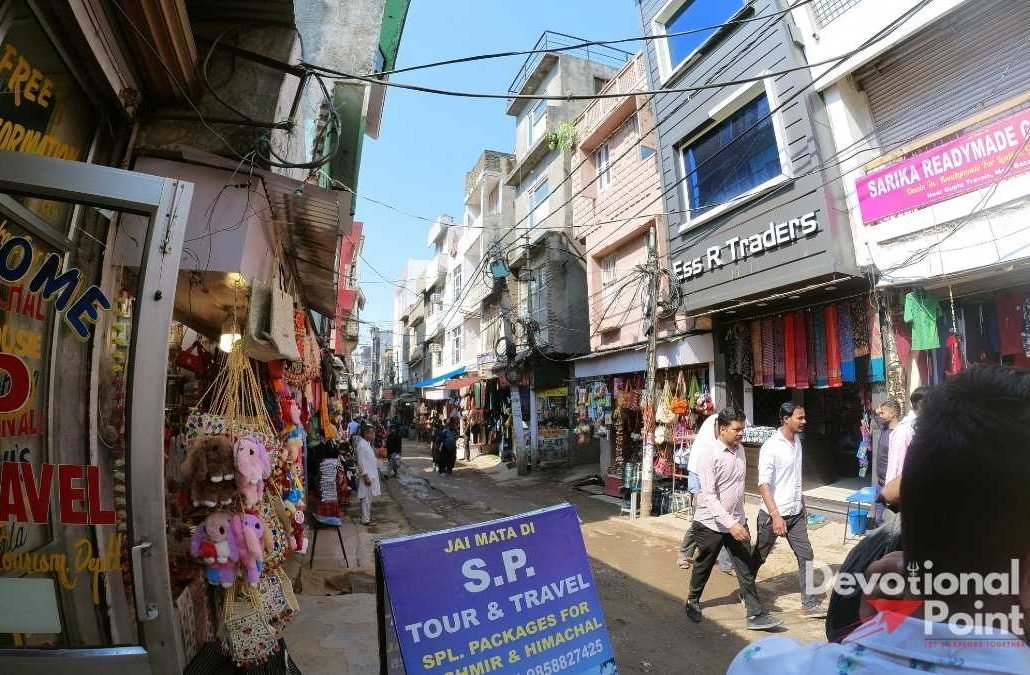 Katra Travel Guide: Vaishno Devi Yatra, Places to Visit & Travel Tips 12 marketkatra