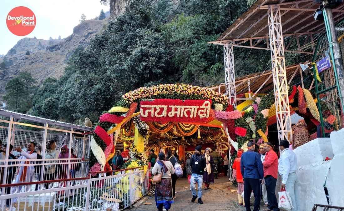 शारदीय नवरात्रि 2026 में वैष्णो देवी यात्रा